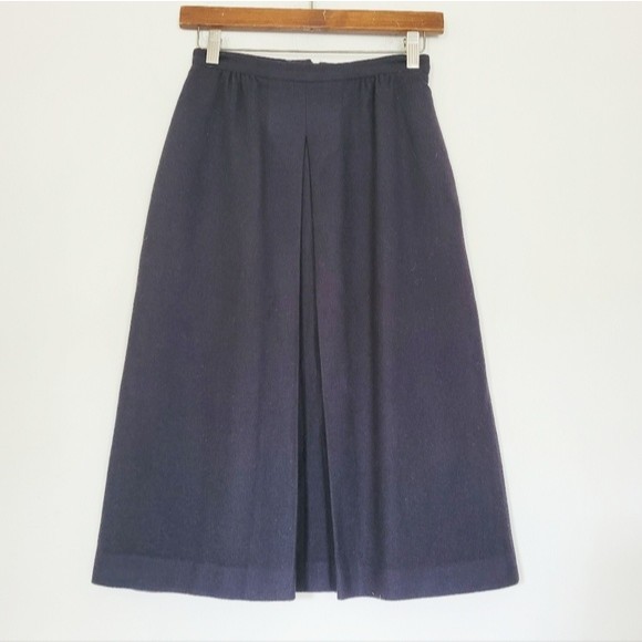 Vintage Woolrich Women's 100% Wool Knee Length Skirt Size 8 Deep Purple - Picture 1 of 11